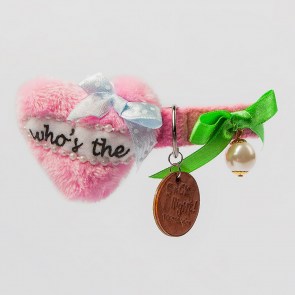 WHOS COLLAR_2